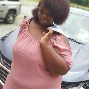 Meet your Posher, Chelesea